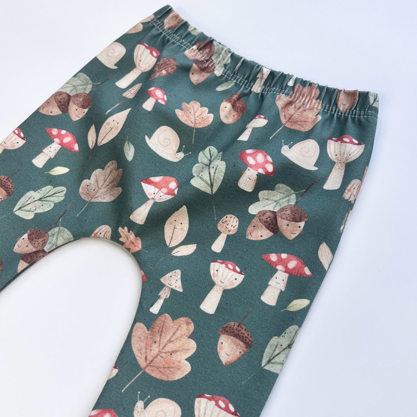 MAGICAL FOREST LEGGINGS
