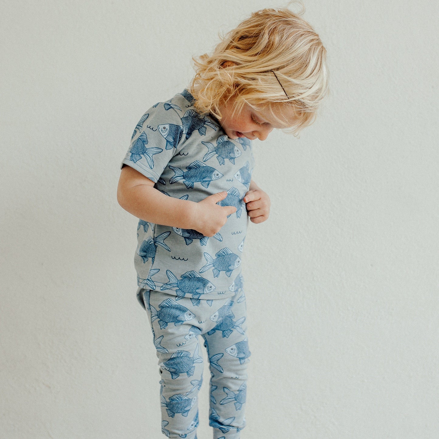 SALE FISH LEGGINGS
