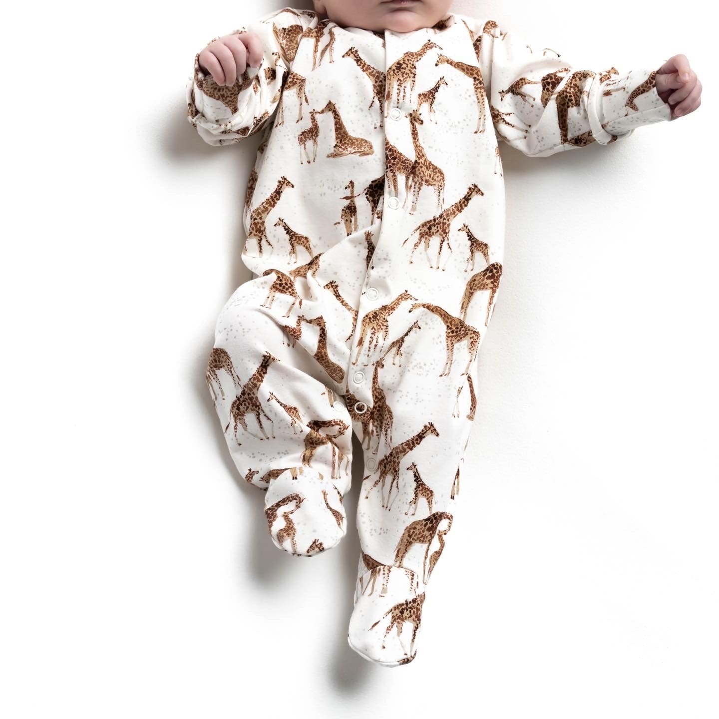 SALE GIRAFFE SLEEPSUIT