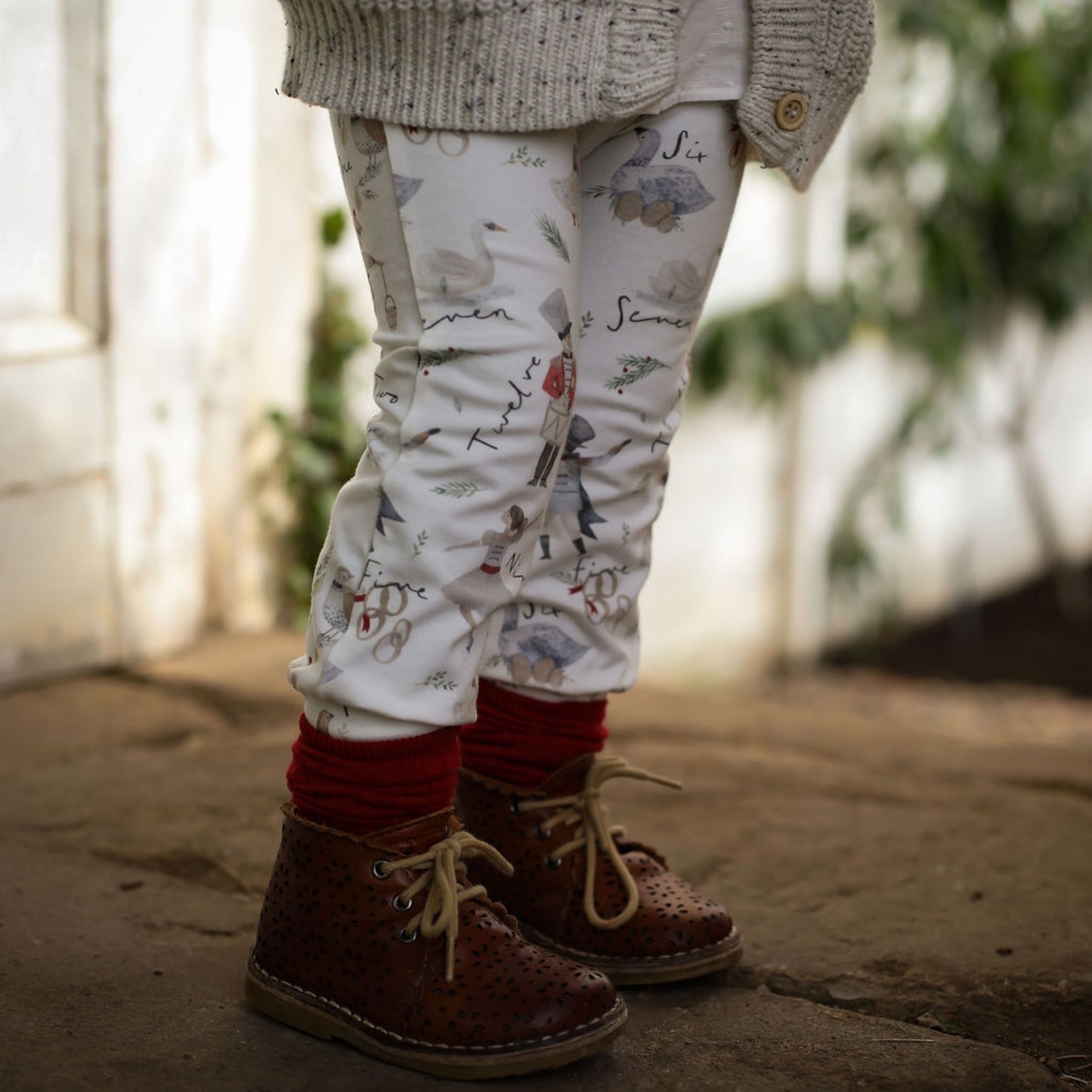 12 DAYS OF CHRISTMAS LEGGINGS