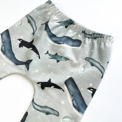 SALE WHALE LEGGINGS