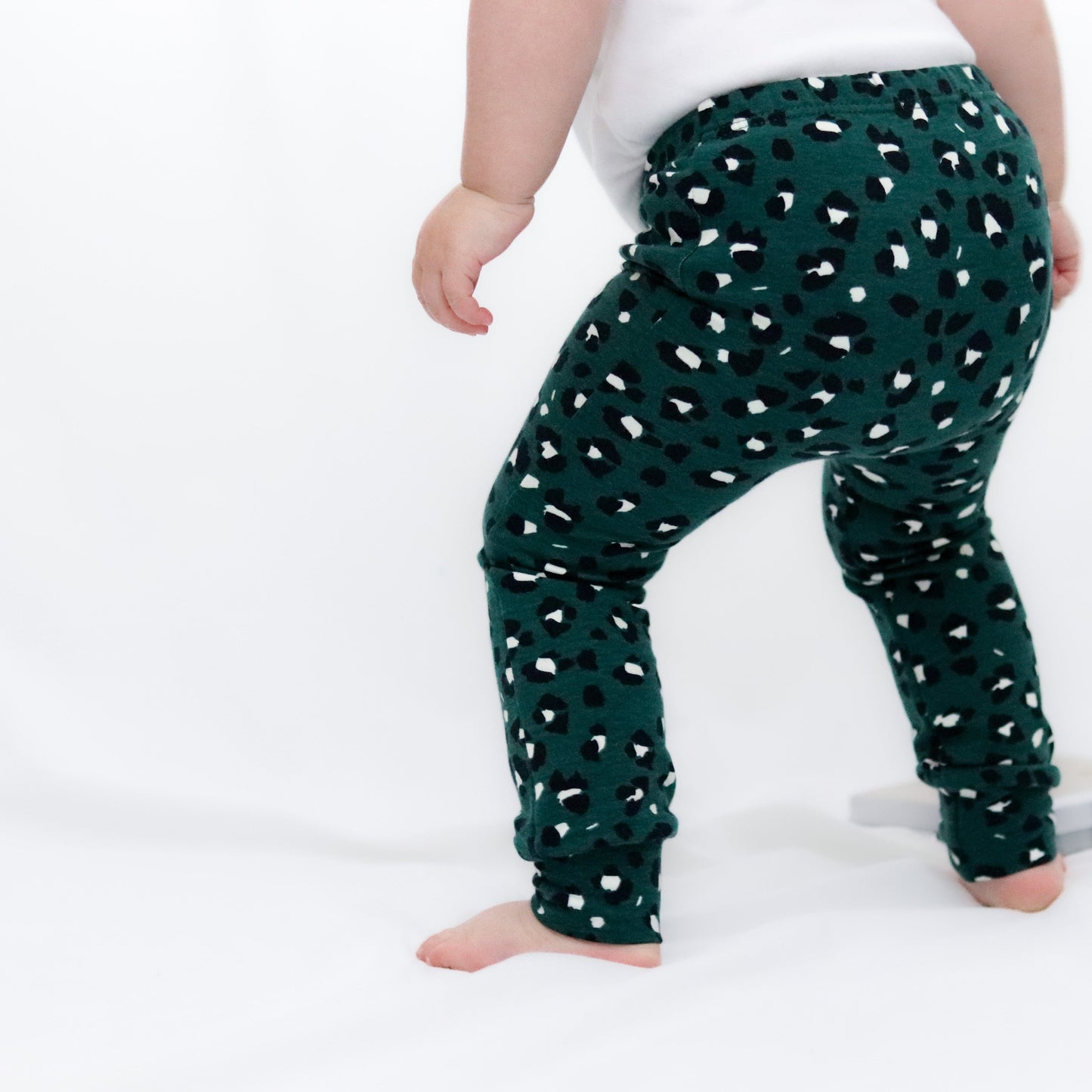 LEOPARD LEGGINGS